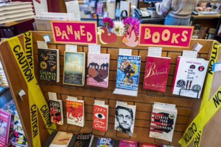 Book Censorship in US Schools Surges, Raising Alarms Among Free Speech Advocates – news-usa.info