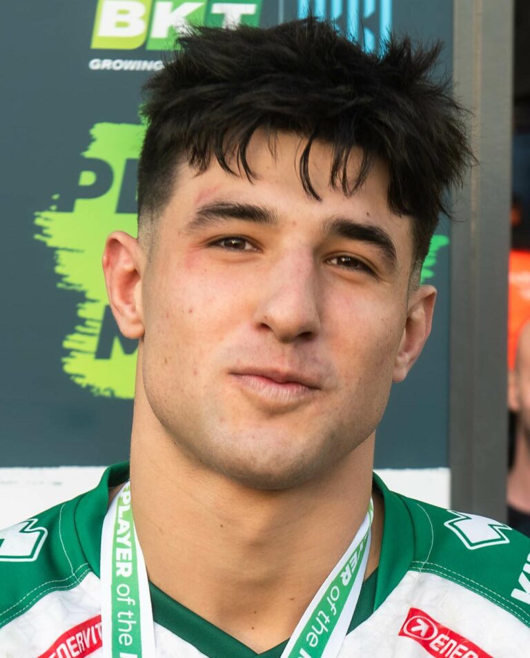 Tommaso Menoncello: Benetton Dismisses Rumors of Centre’s Imminent Toulon Transfer – news-france.info