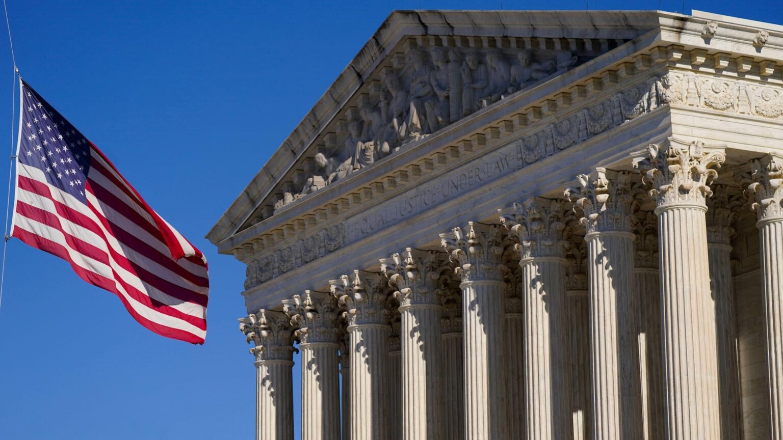Supreme Court Rejects Laura Loomer’s Bid to Challenge Social Media Ban – www.mondialnews.com