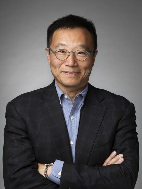 Oregon investor in talks to buy Wacker Drive office tower – Crain’s Chicago Business – chicago365.info