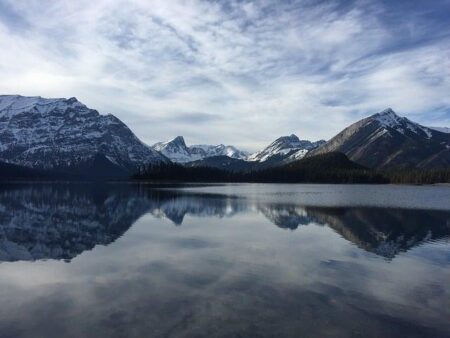 Canada’s Population Shrinks for the First Time Since Pandemic Lockdowns – www.mondialnews.com